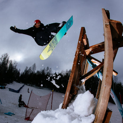 Rome Artifact Snowboard 2025