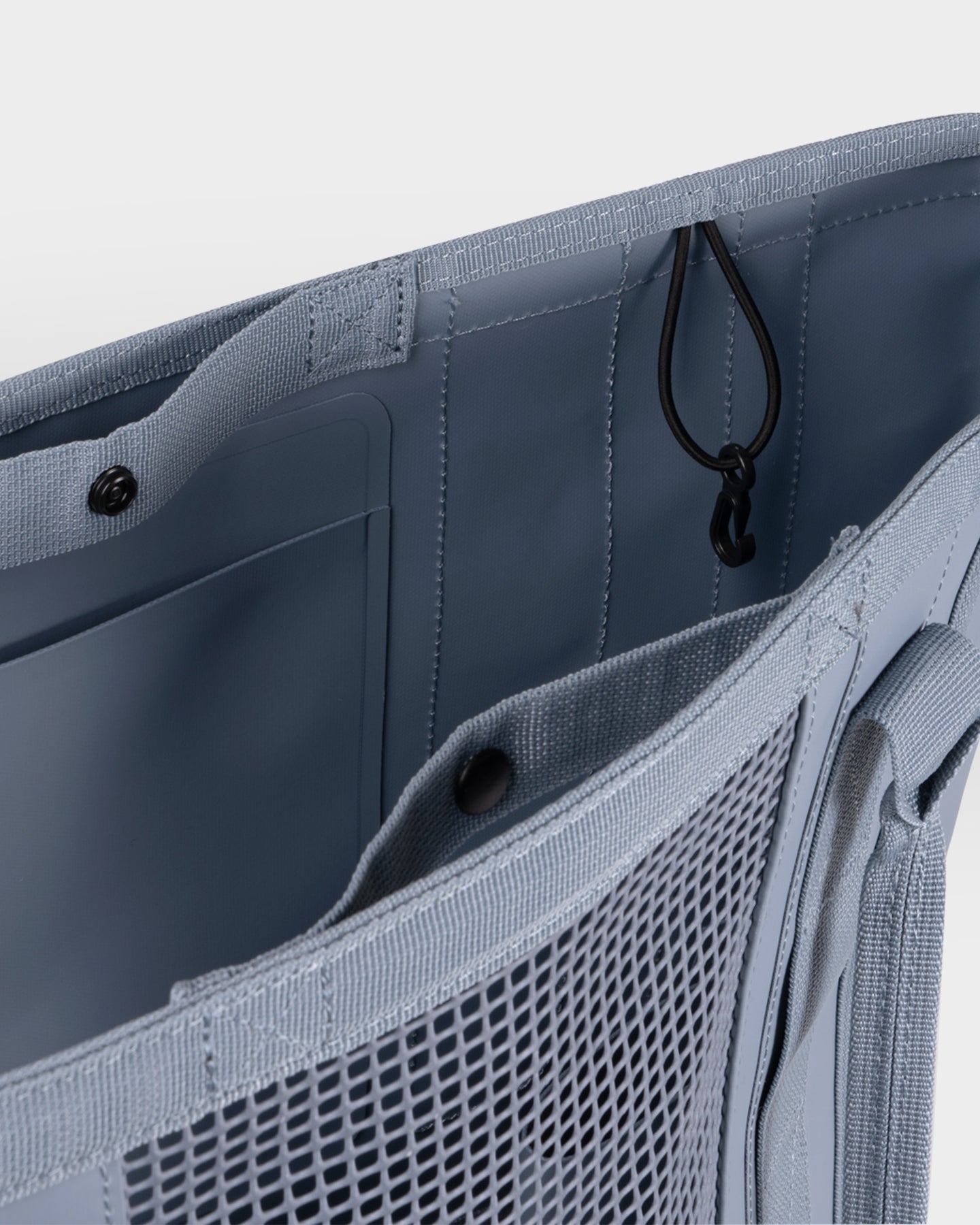 Misson Cassi 33L Beach Bag