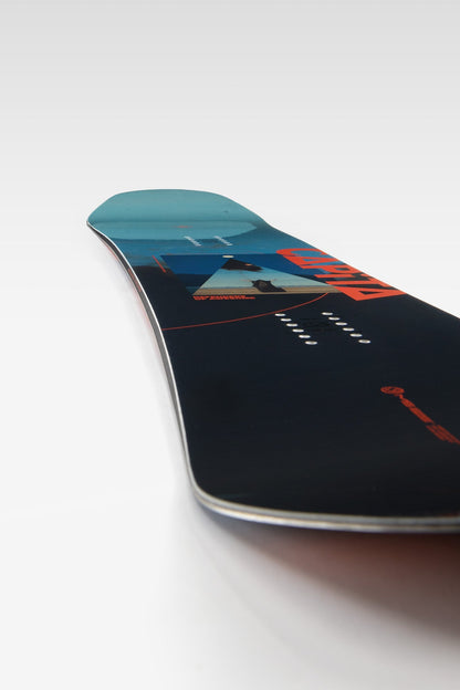 CAPiTA D.O.A. Snowboard 2025