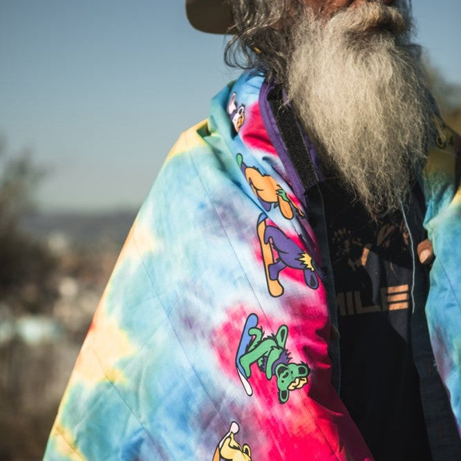 686 Waterproof Hooded Puffer Blanket