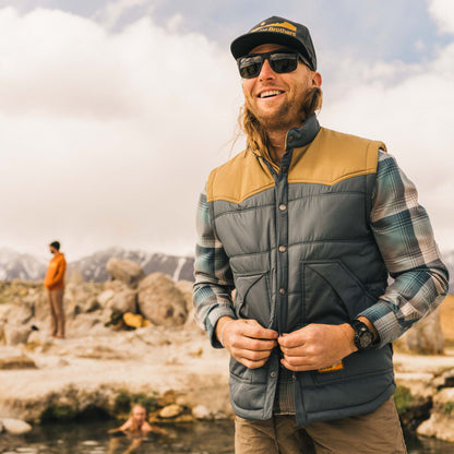 Howler Rounder Vest - 88 Gear