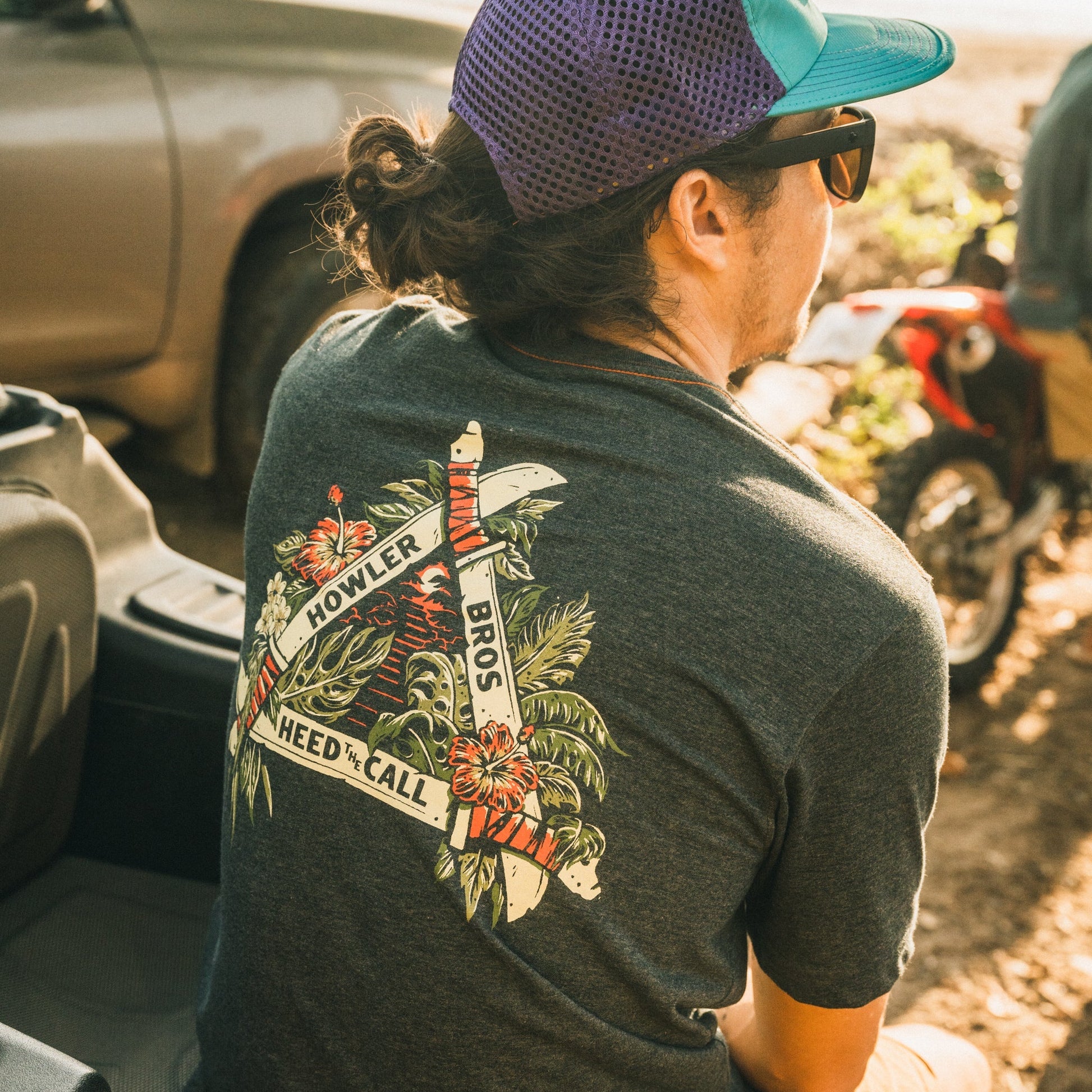 Howler Bros Machetes T-Shirt - 88 Gear