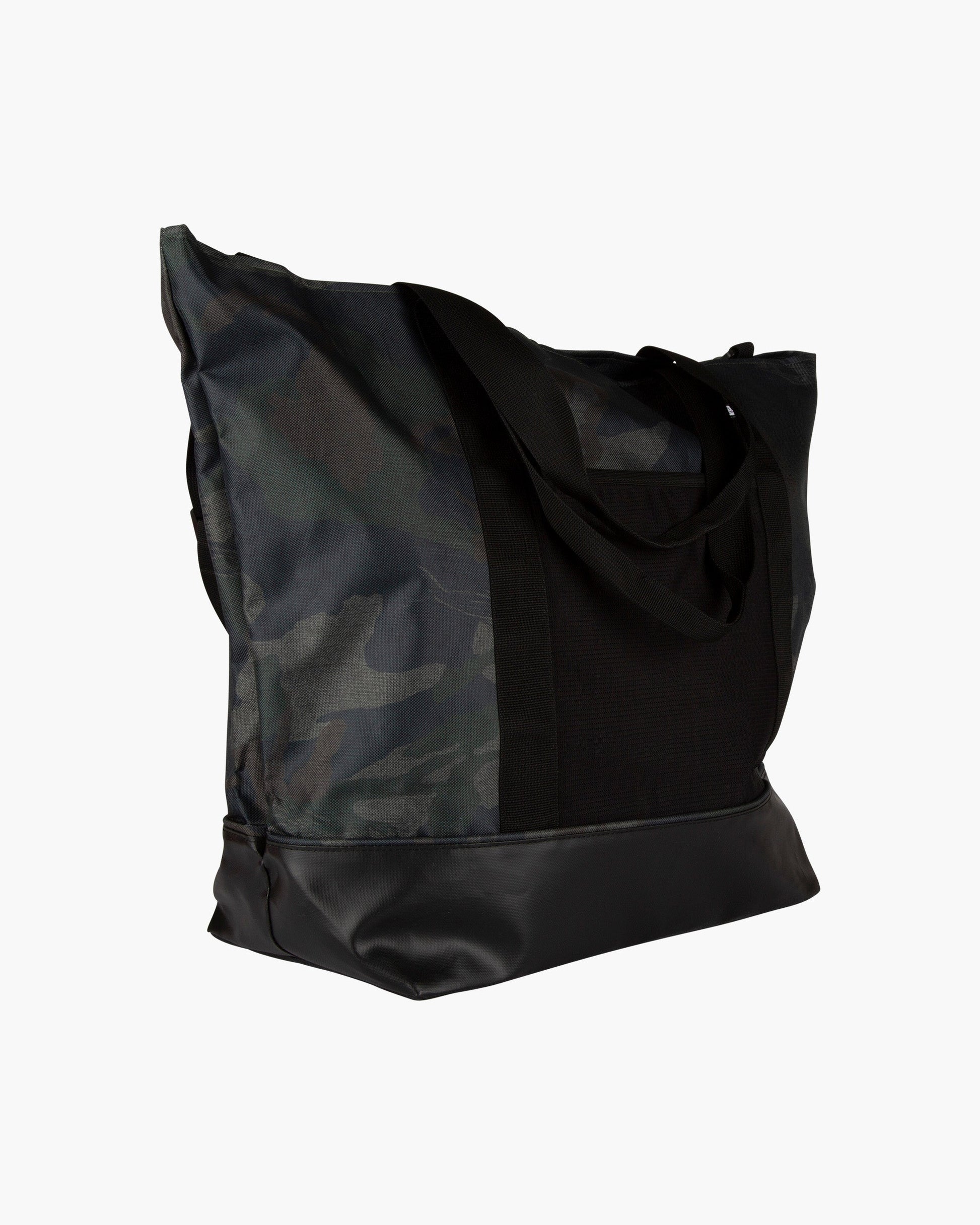 Salty Crew Beachbreak 2 Camo Tote - 88 Gear