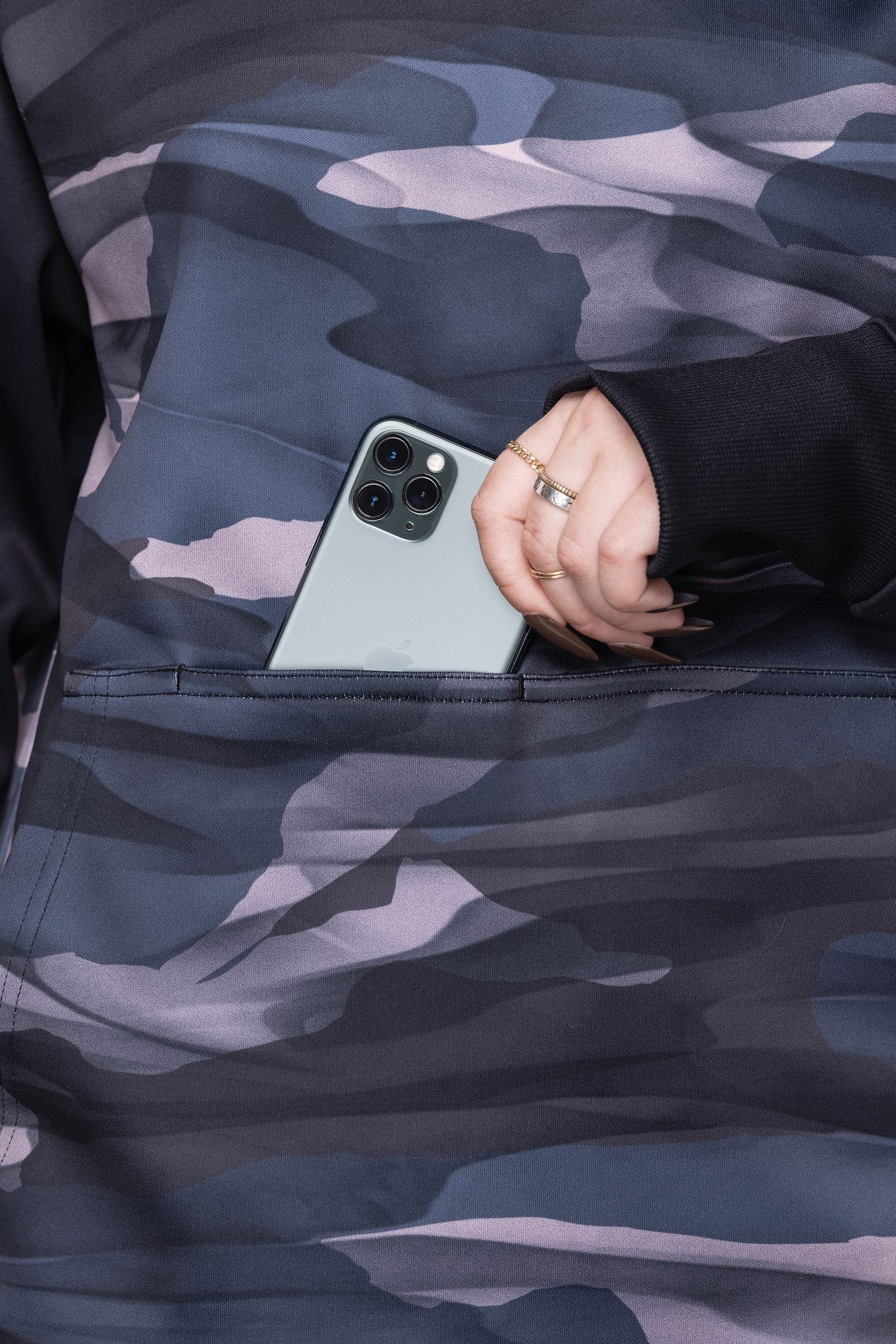 686 Women's Bonded Fleece Pullover Hoody - 88 Gear