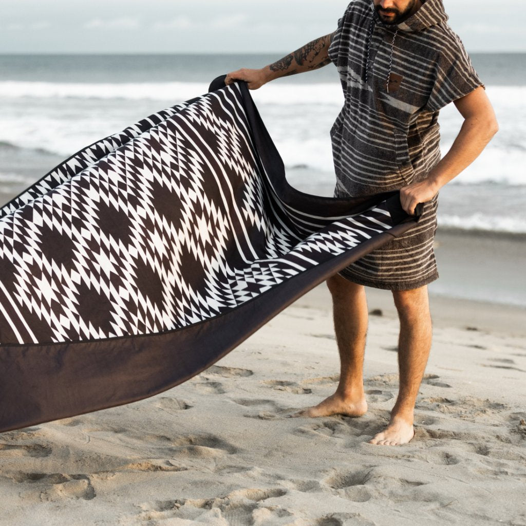Slowtide Quick Dry Park Blanket - 88 Gear