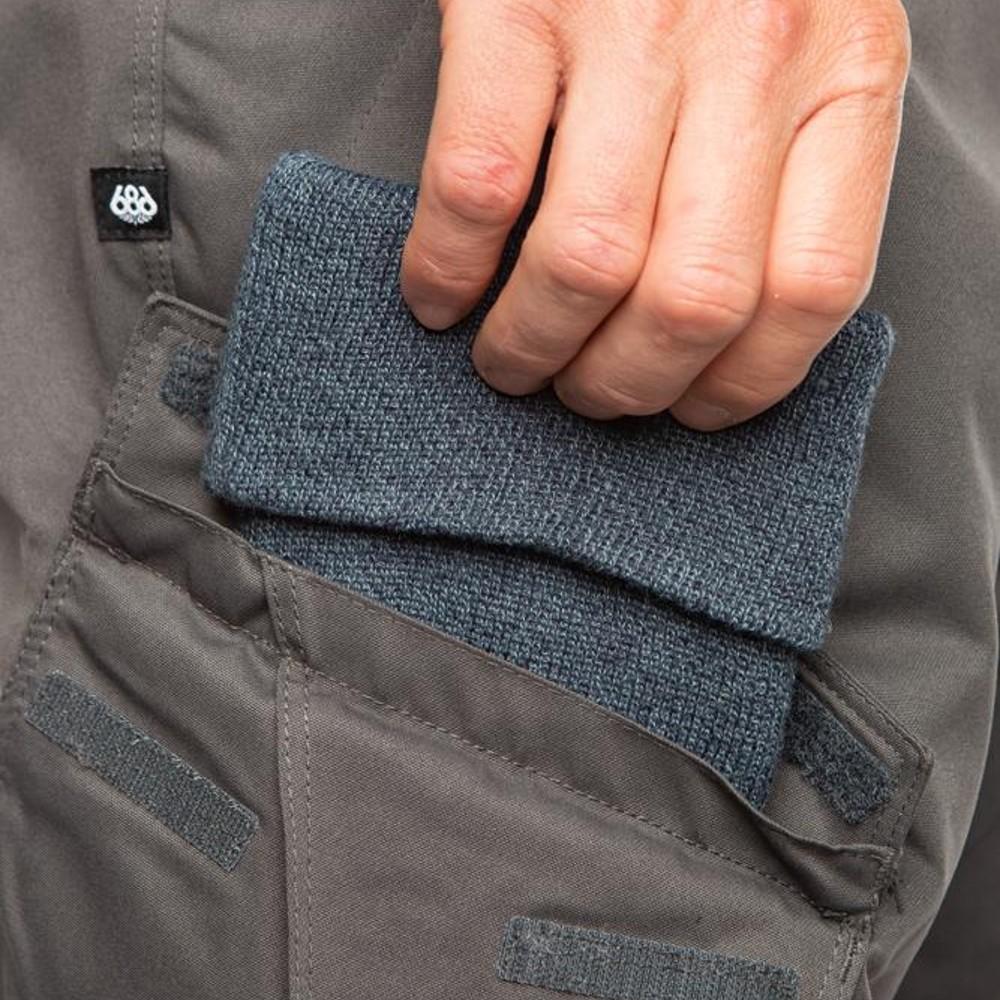 686 Infinity Insulated Cargo Snow Pants