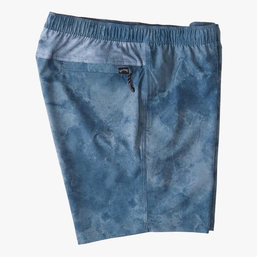 Billabong Surftrek Elastic 17" Shorts - 88 Gear