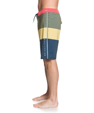 Quiksilver Highline Massive 20 Boardshorts - 88 Gear