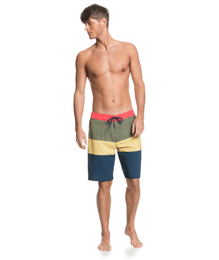 Quiksilver Highline Massive 20 Boardshorts - 88 Gear