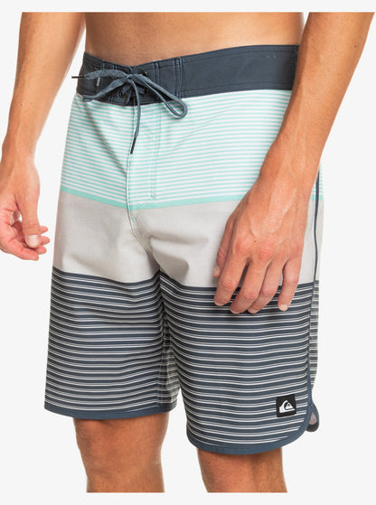 Quiksilver Surfsilk Tijuana 19" Boardshorts - 88 Gear