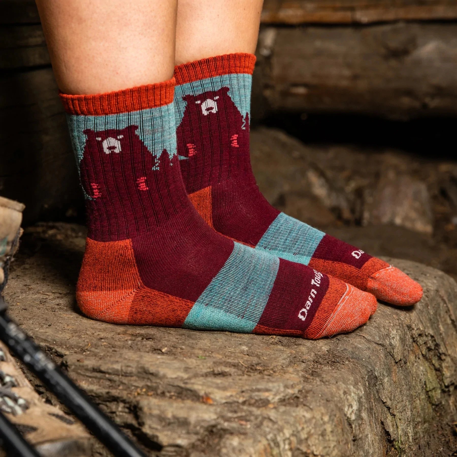 Darn Tough Women's Bear Town Micro Crew Socks - 88 Gear