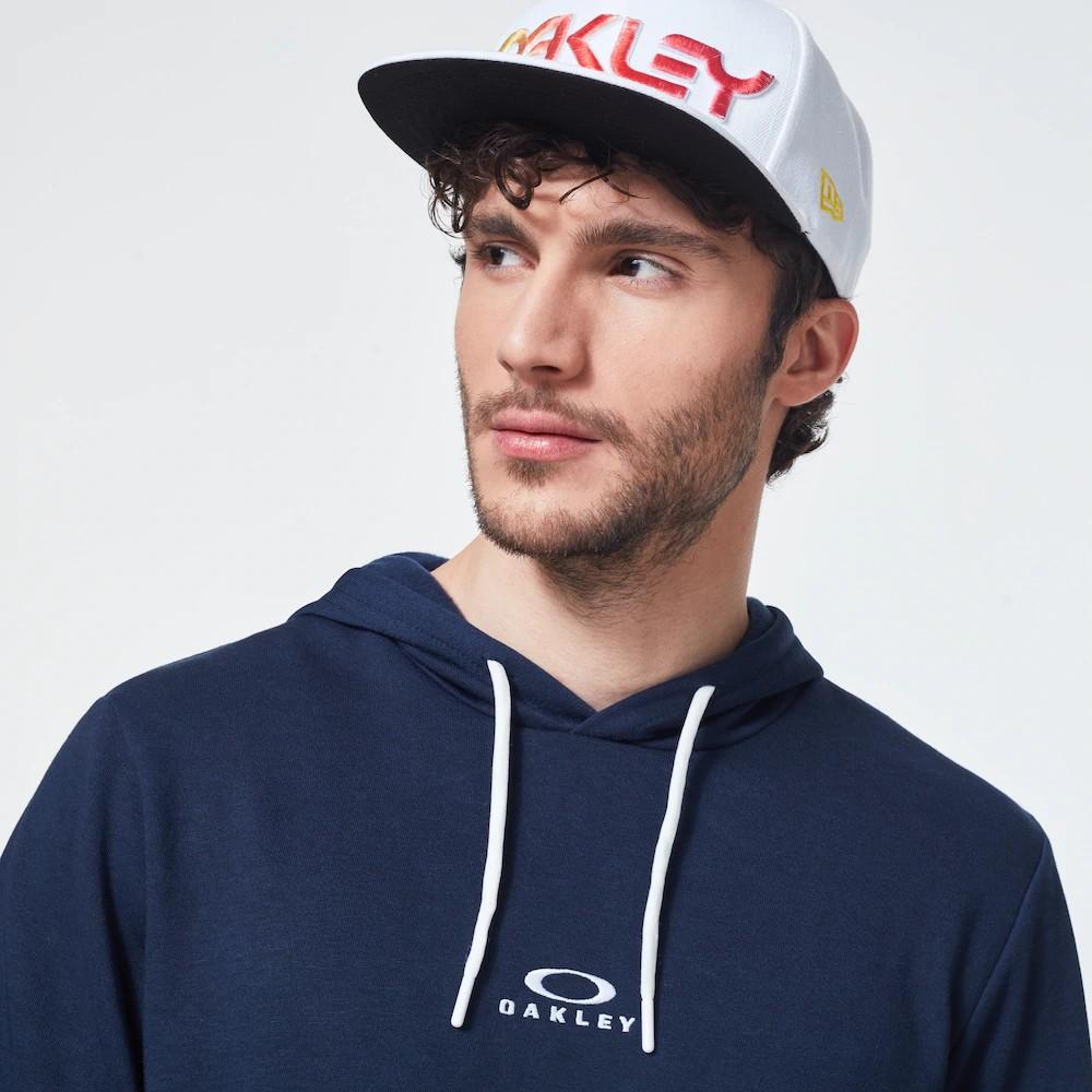 Oakley 6 Panel Gradient Hat