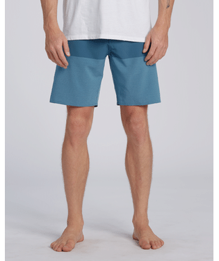 Billabong Tribong Airlite Boardshorts