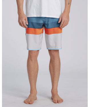 Billabong 73 Stripe Pro Boardshorts