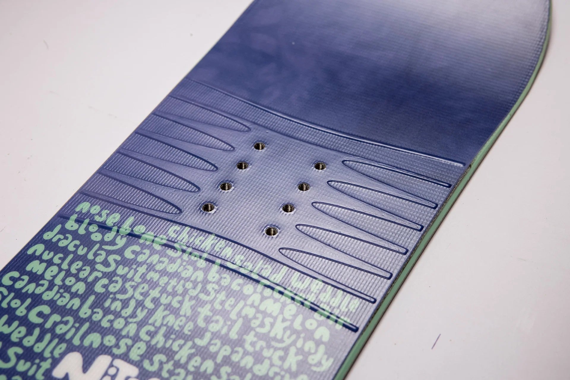 Nitro Ripper Kid's Snowboards 2023 - 88 Gear