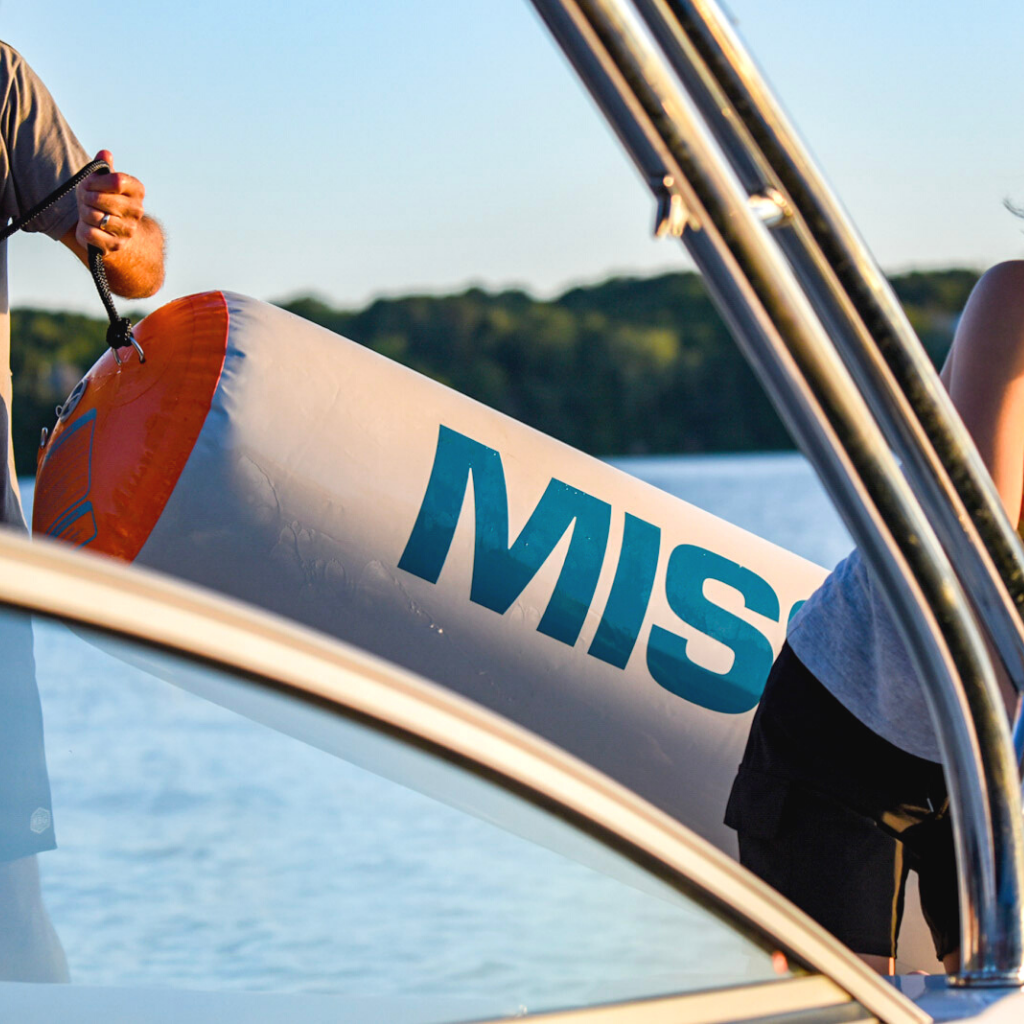 Mission Titan Boat Fenders - 88 Gear